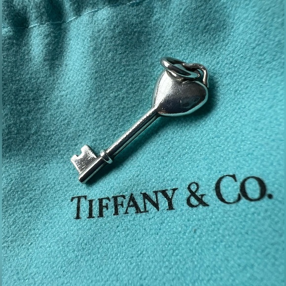 Vintage Tiffany & Co. heart key - Picture 5 of 5